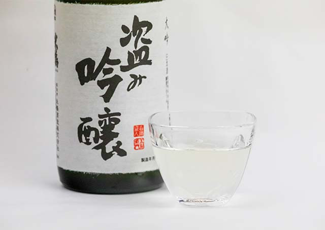 盗み飲みしたい旨さ!米鶴盗み吟醸大吟 2