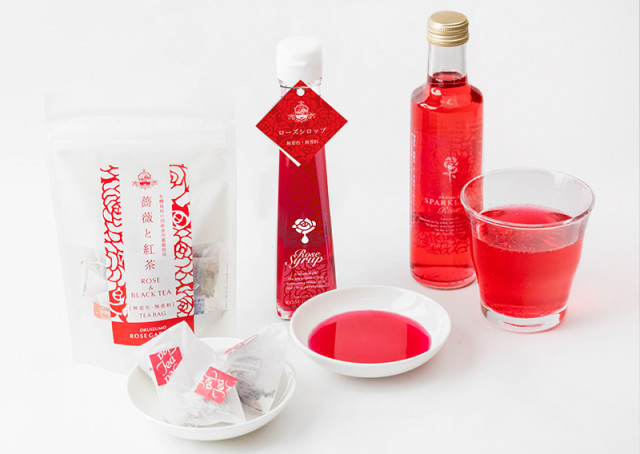 奥出雲薔薇園のバラ色ティータイムセット 2