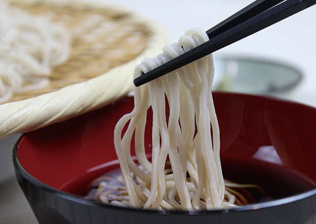 朝採り本わさび付き信州そばセット 2