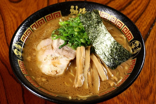 金澤濃厚中華そば 2