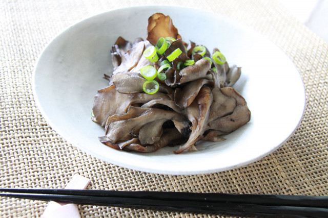 原木みやま舞茸 3