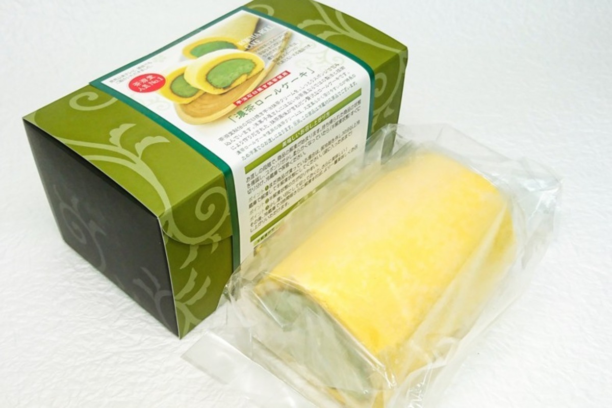 とろける濃茶-こいちゃ-ロールケーキ（宇治抹茶クリームたっぷりのロール）