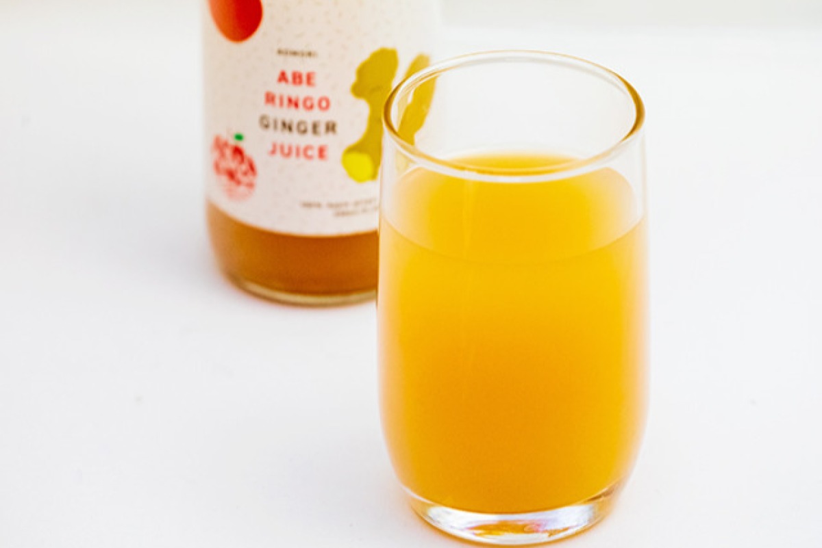 無添加アップルジンジャージュース 2