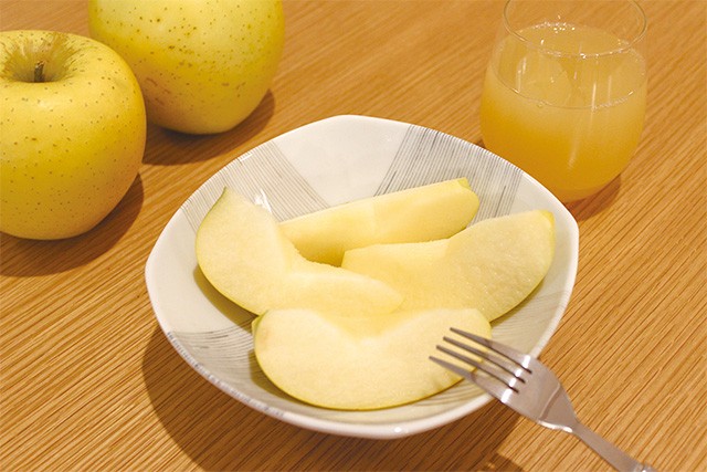 幸せの黄色いりんごとジュースのセット 2