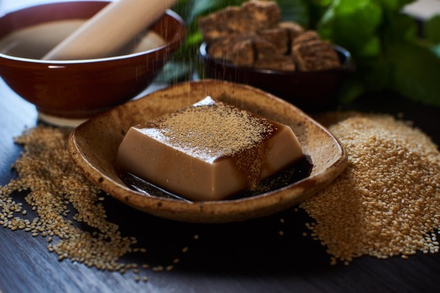 もちもち胡麻とうふ8個入りセット 2