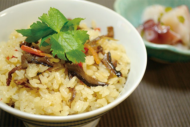 【やまぶき】椎茸で彩られた杜のセット 2