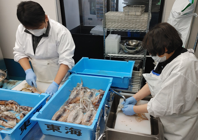 富山の漁師が生み出した蟹のひものセット 3