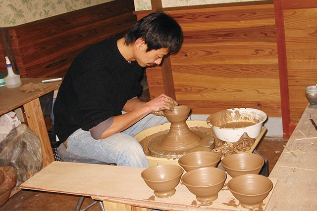 にこにこご飯茶碗大人茶碗(大・黒)とネコのはし置きセット 4